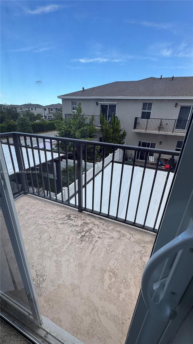 834 SE 16th Court