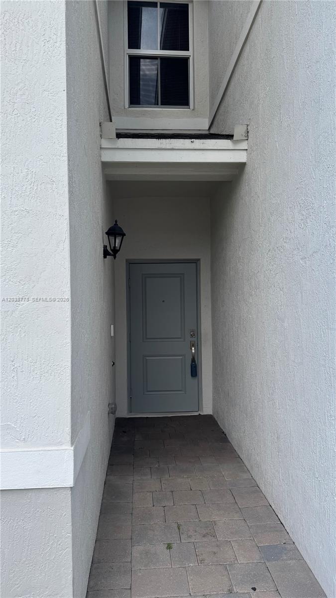 834 SE 16th Court
