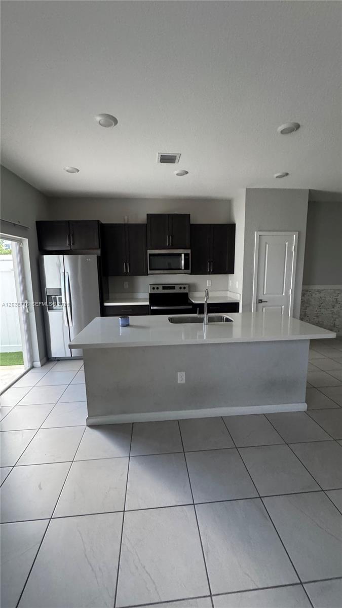834 SE 16th Court