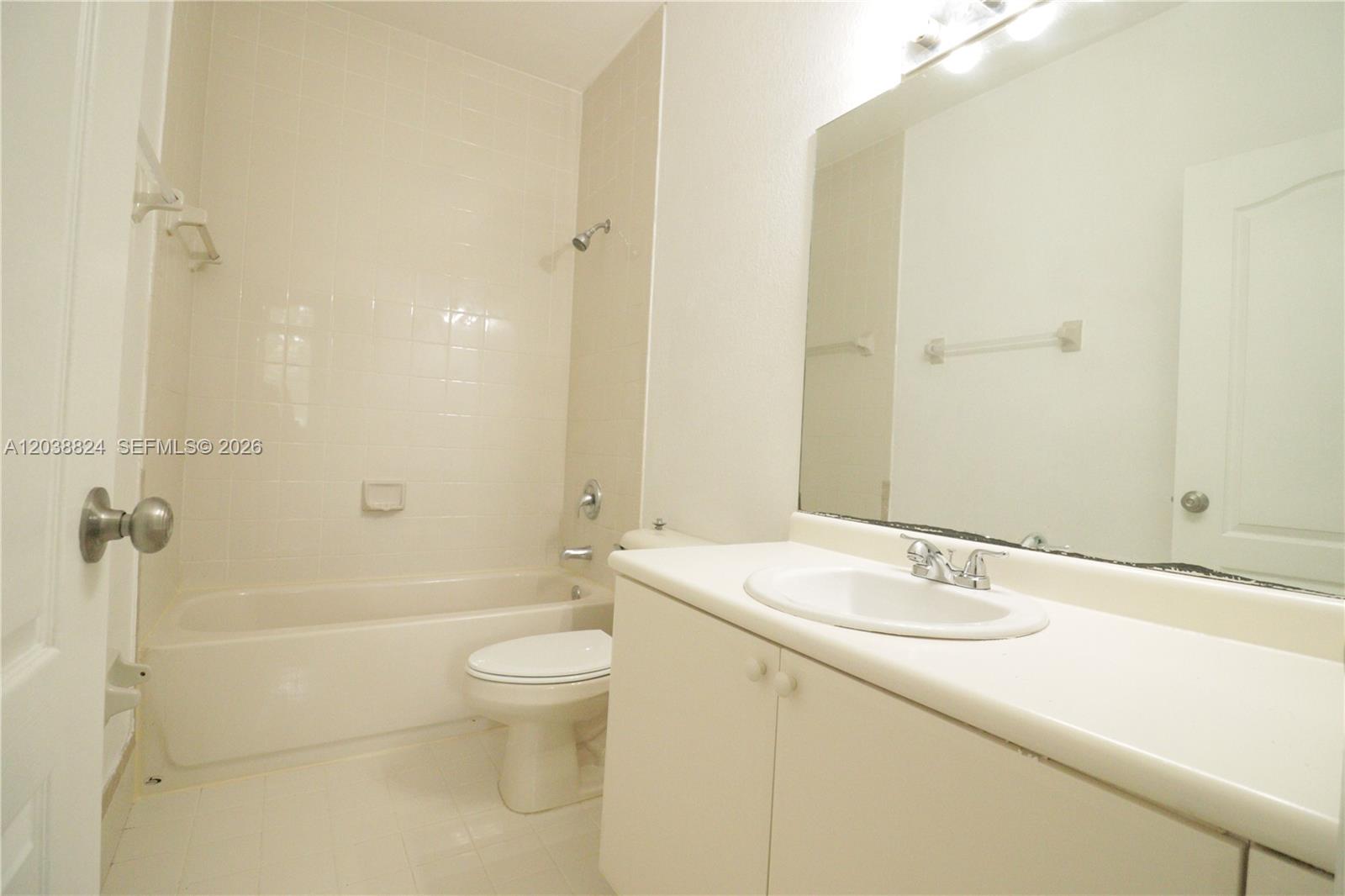1568 SE 26th Street