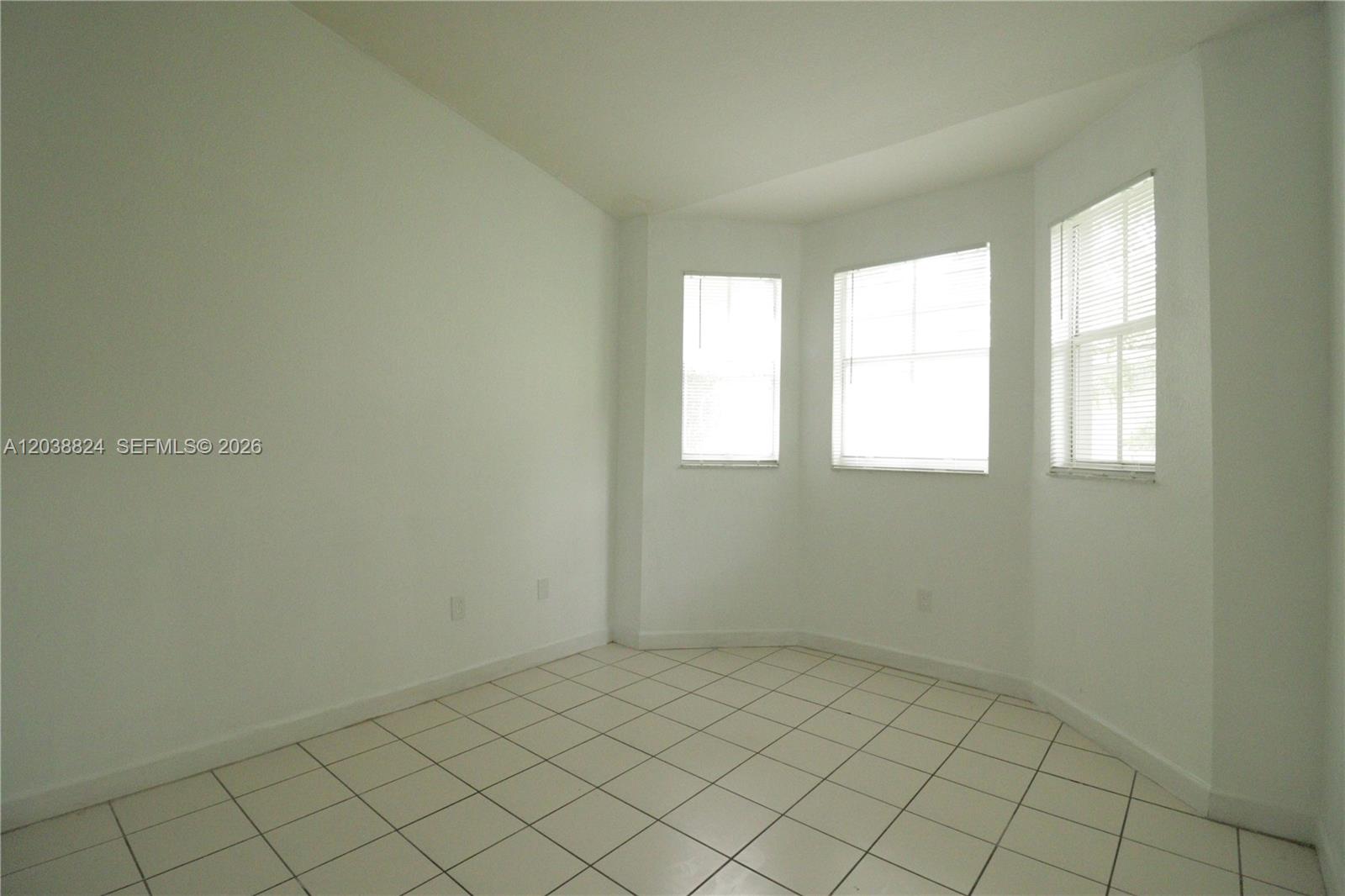 1568 SE 26th Street