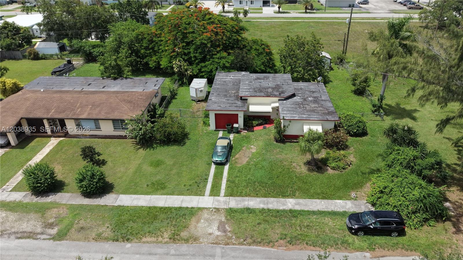 27 NW 18th Street