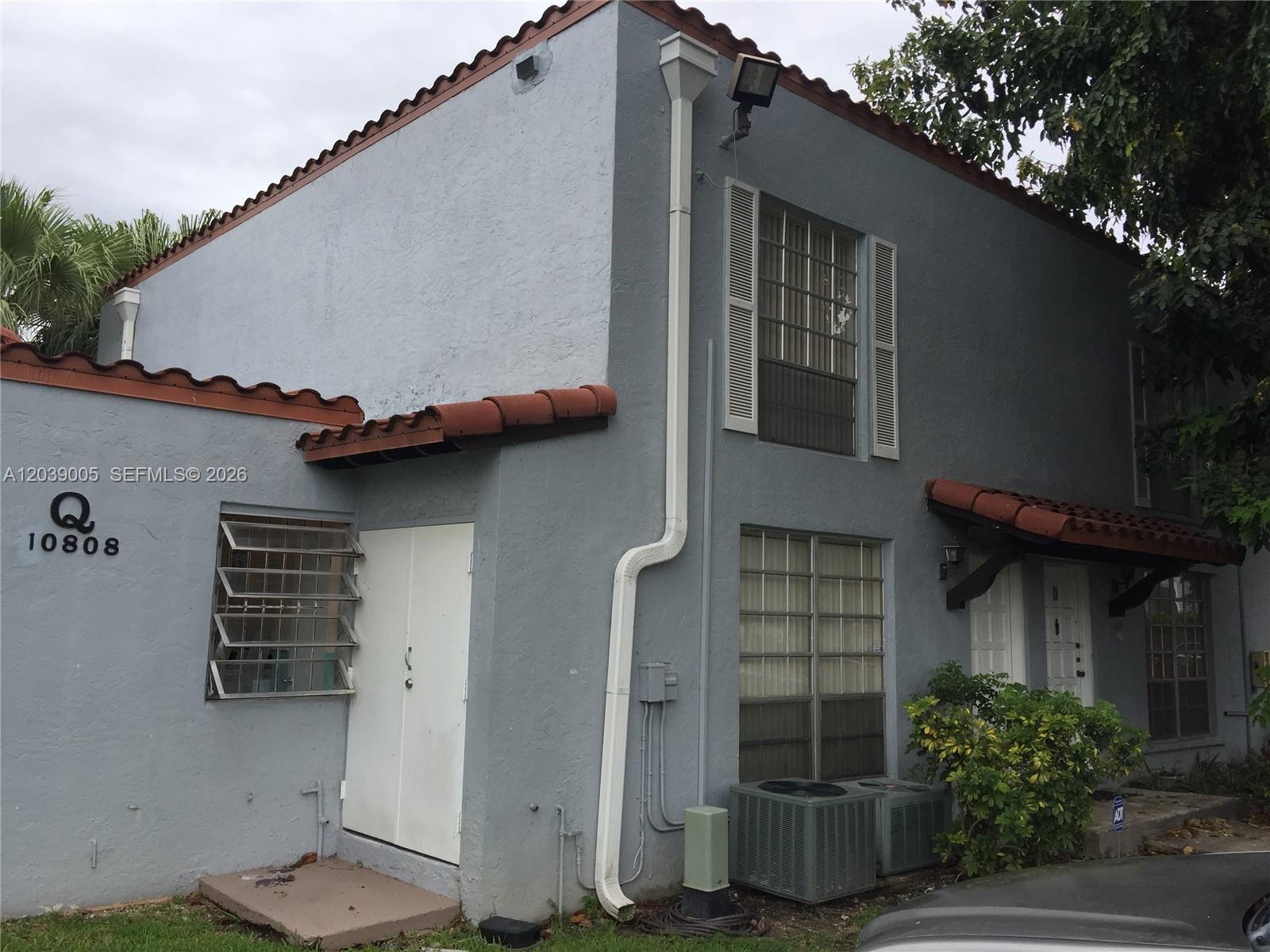 10808 N Kendall Drive