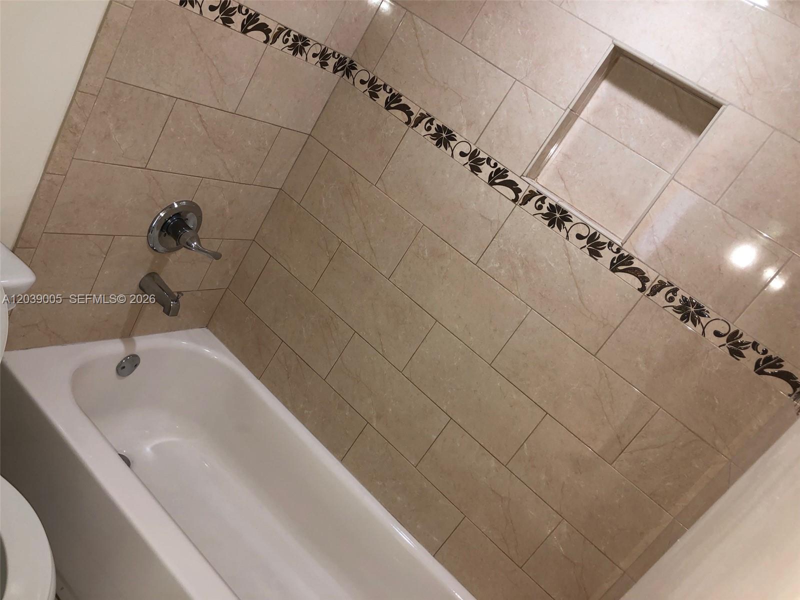 10808 N Kendall Drive