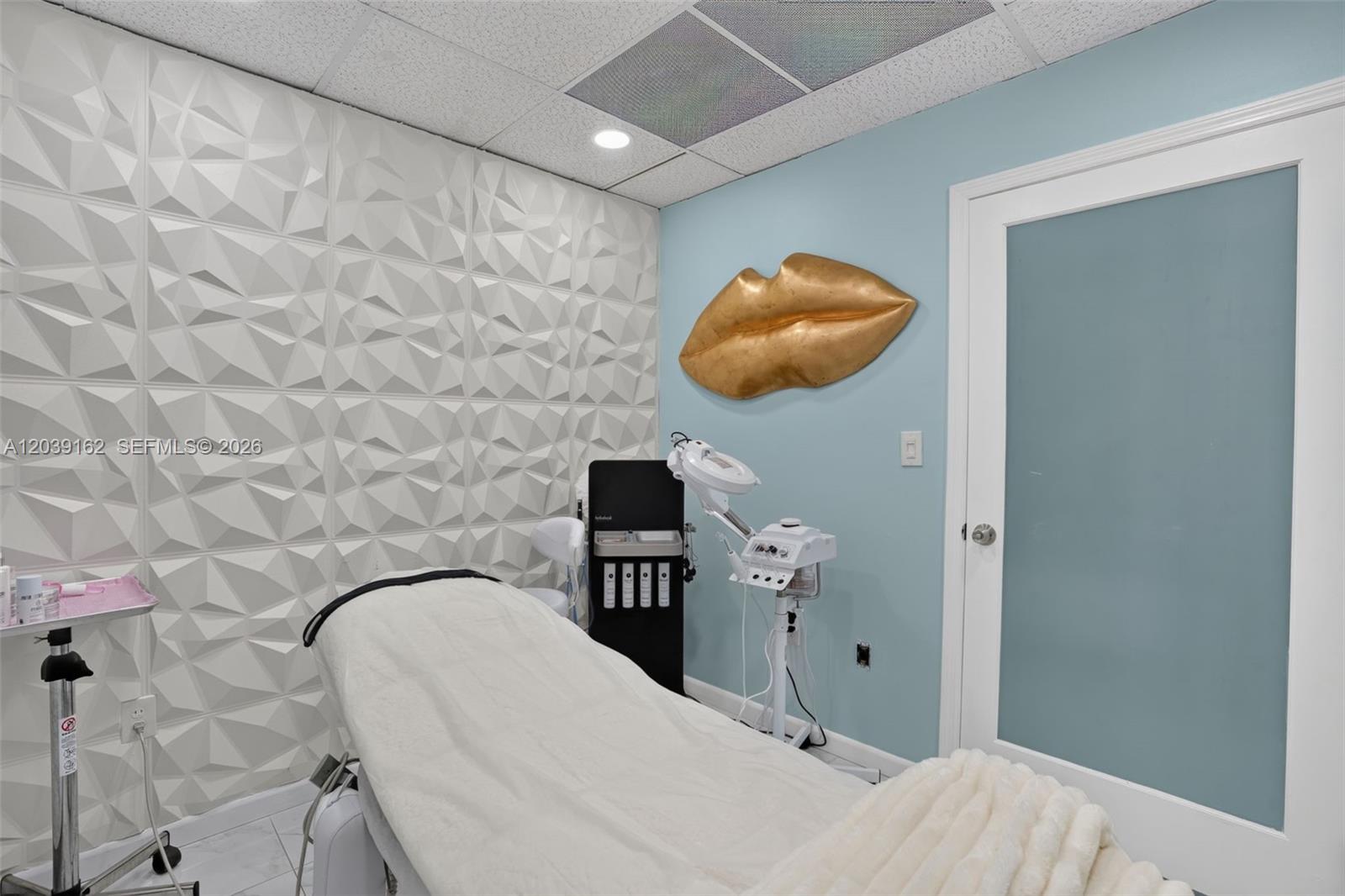 Laser and Electrolysis Laser And Electrolysis Clinic For Sale On Coral Way