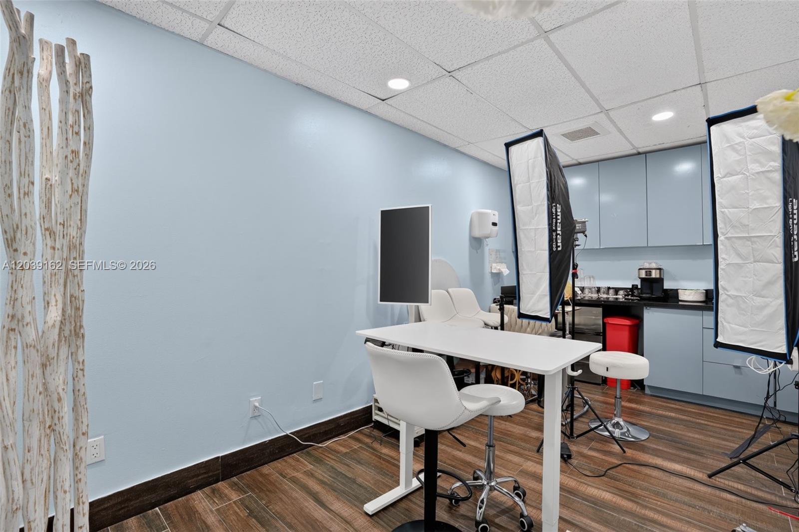 Laser and Electrolysis Laser And Electrolysis Clinic For Sale On Coral Way