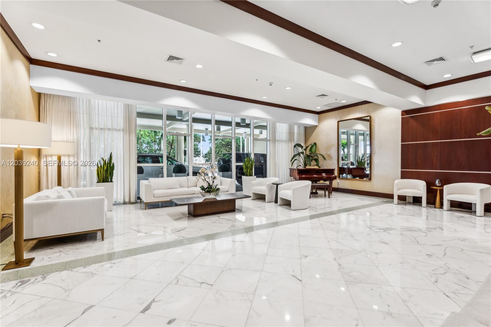 16699 Collins Ave+one Self Parking