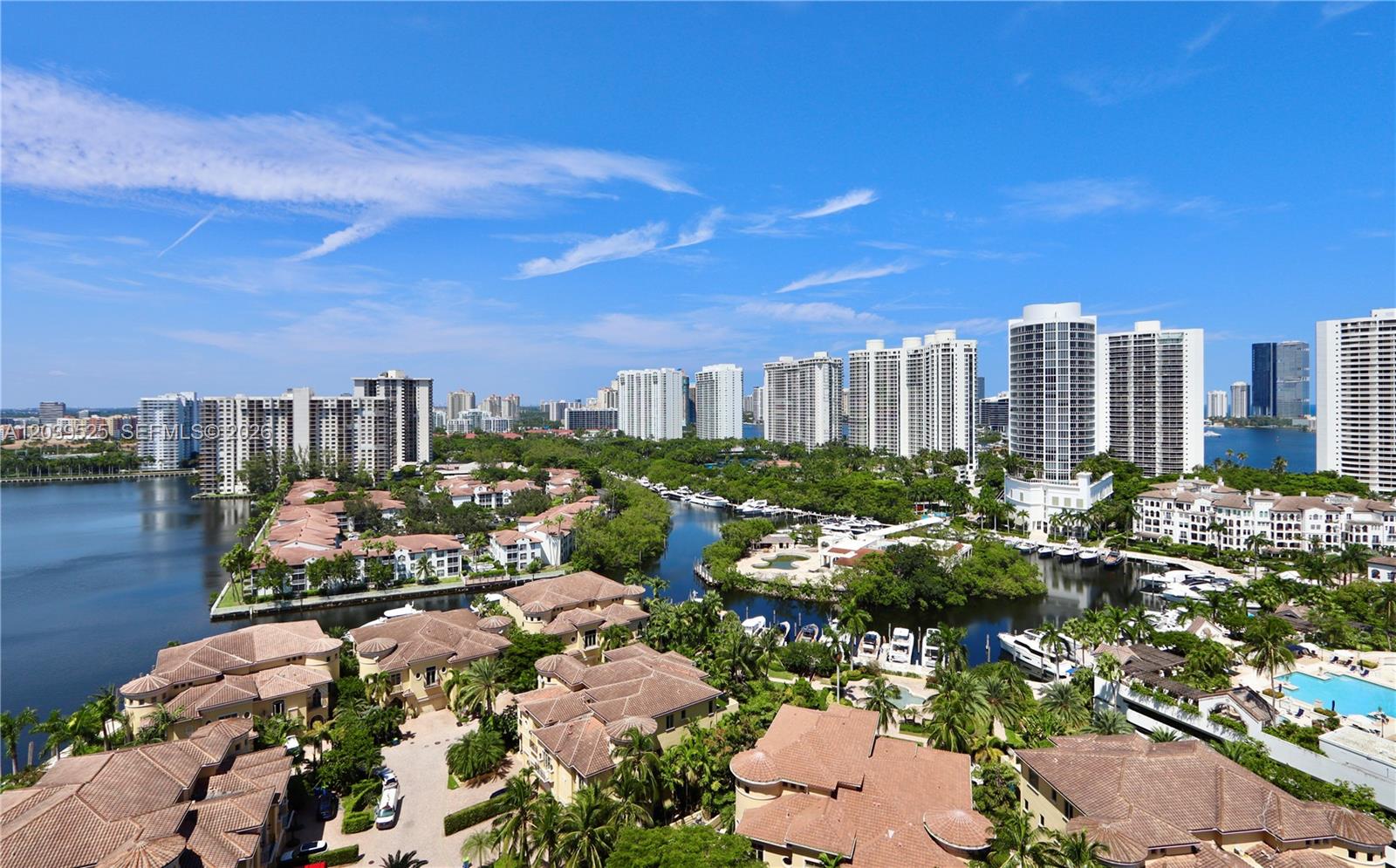 1000 Island Boulevard