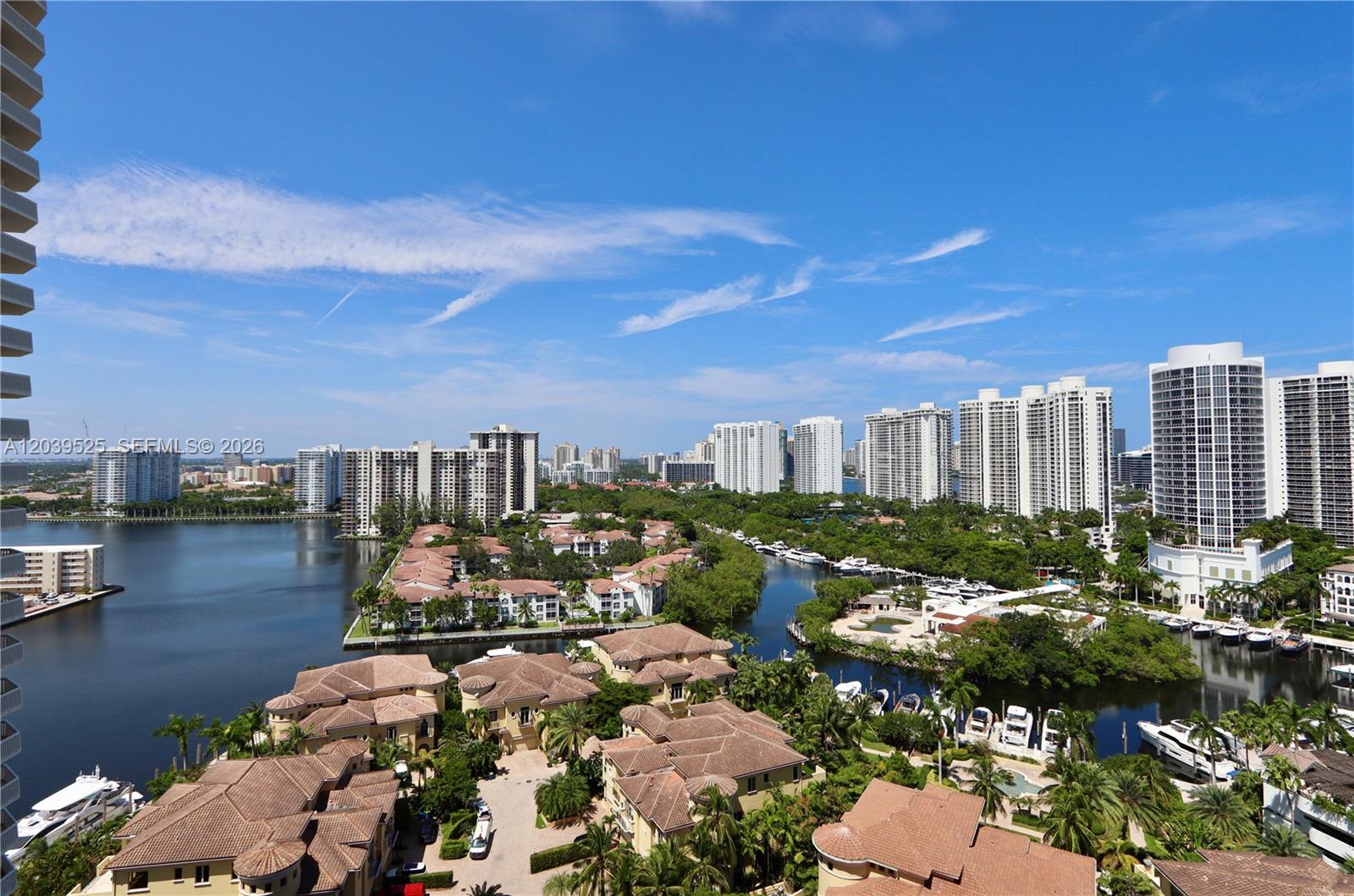1000 Island Boulevard