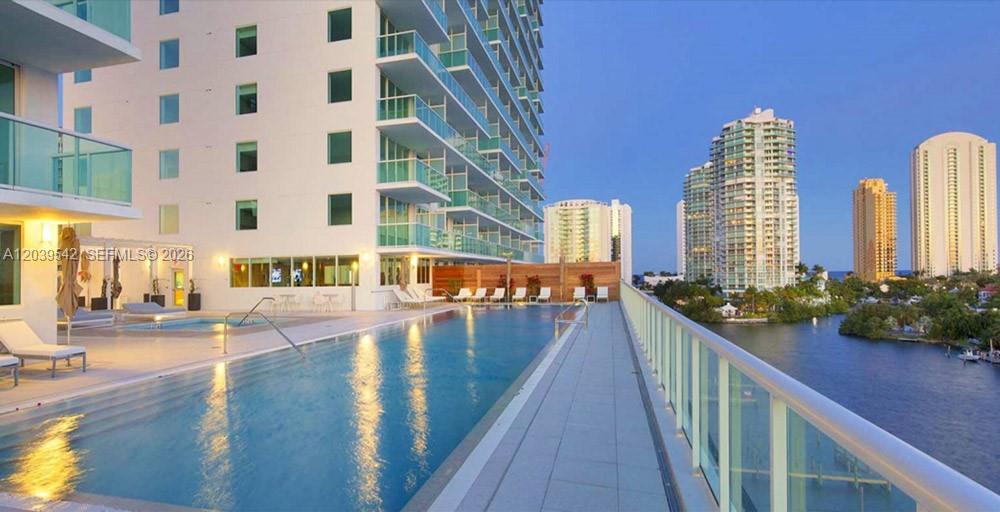 400 Sunny Isles Boulevard