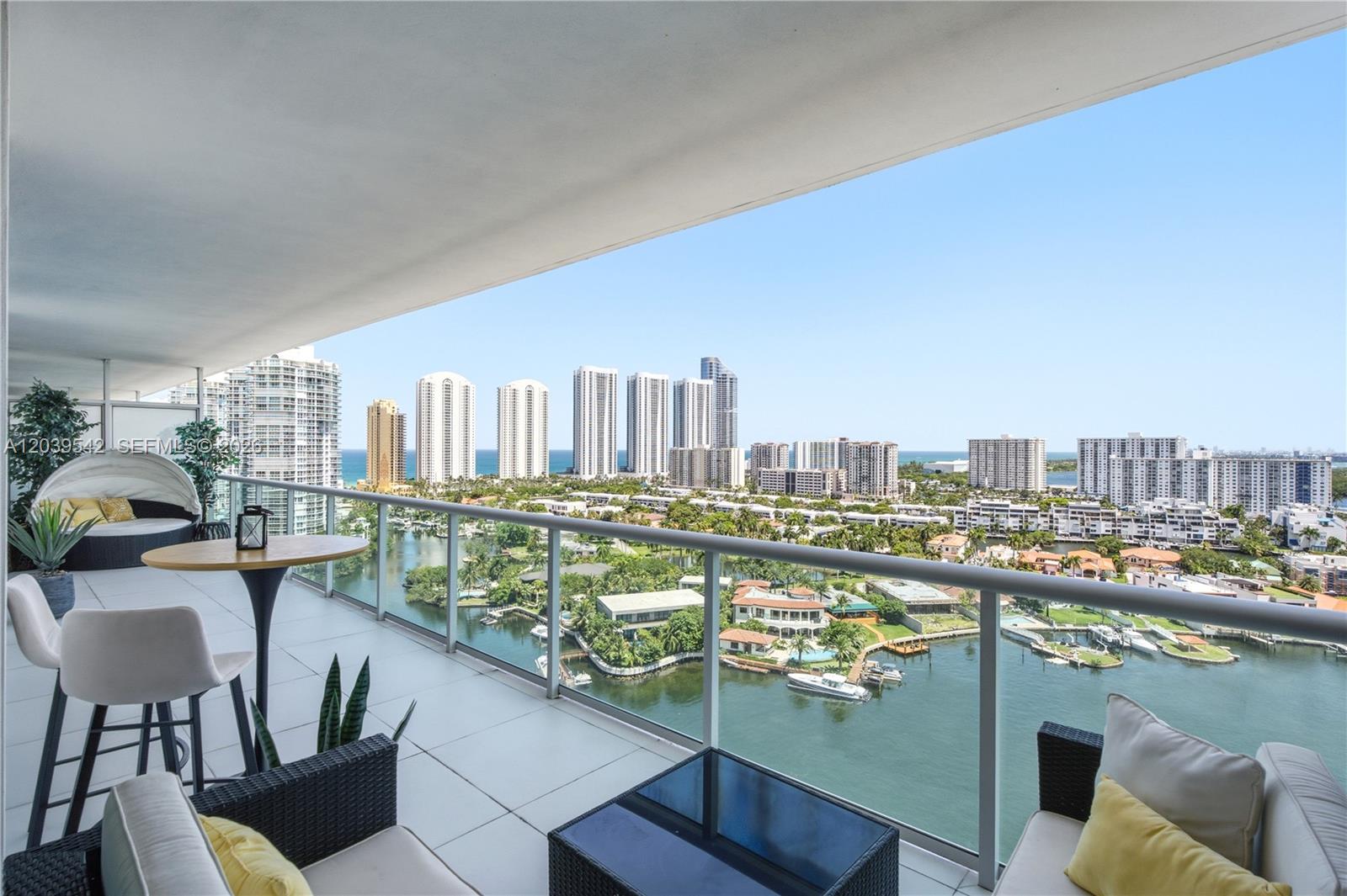 400 Sunny Isles Boulevard