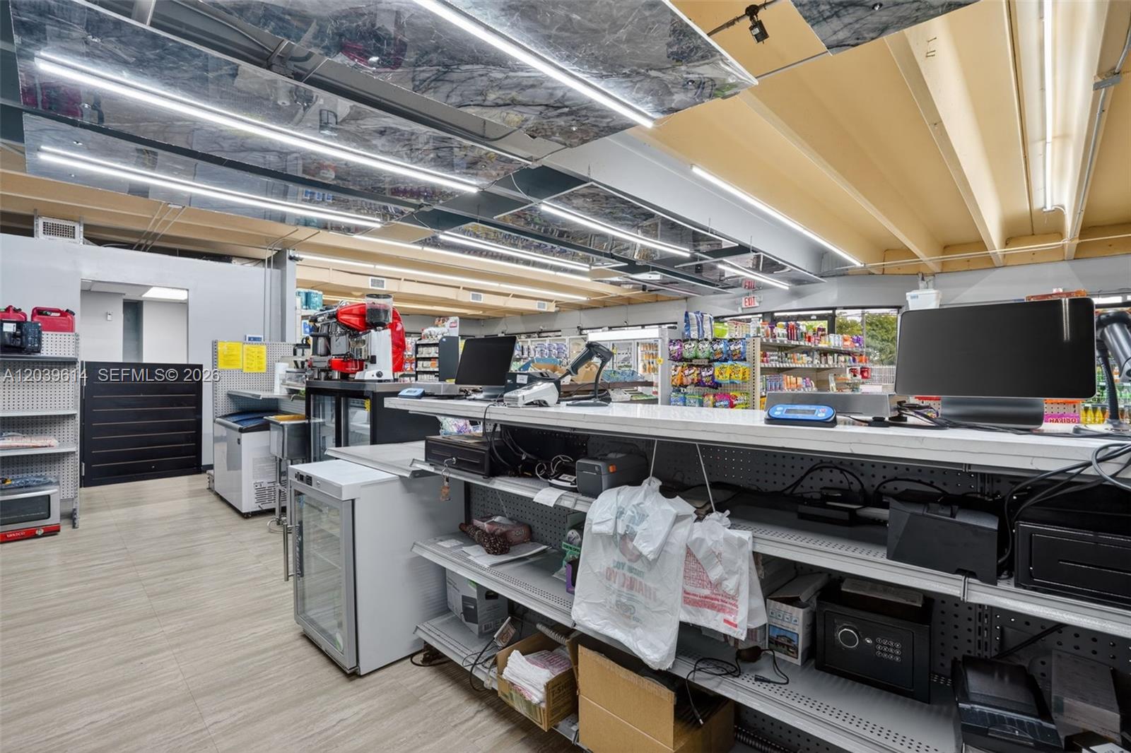 Turnkey Grocery, Turnkey Grocery, Convenience Store \u0026 Smoke Shop Fo