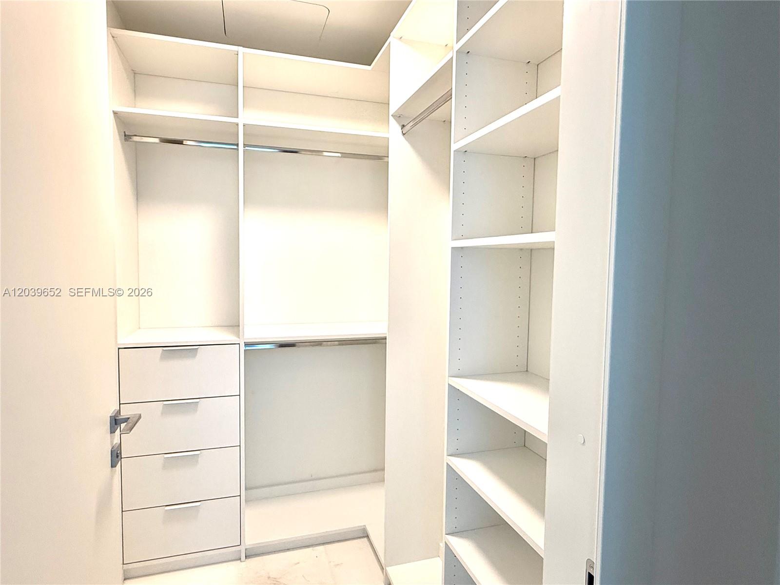 300 Biscayne Blvd Way