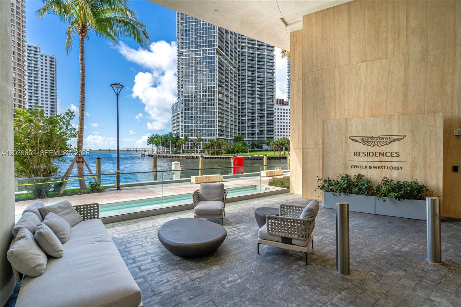 300 Biscayne Blvd Way