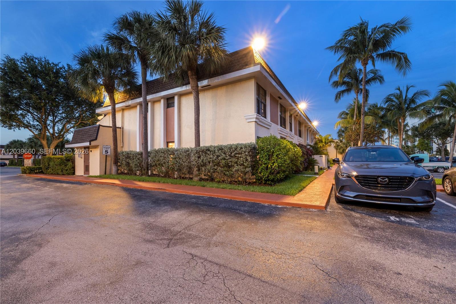 2771 NE 164th Street