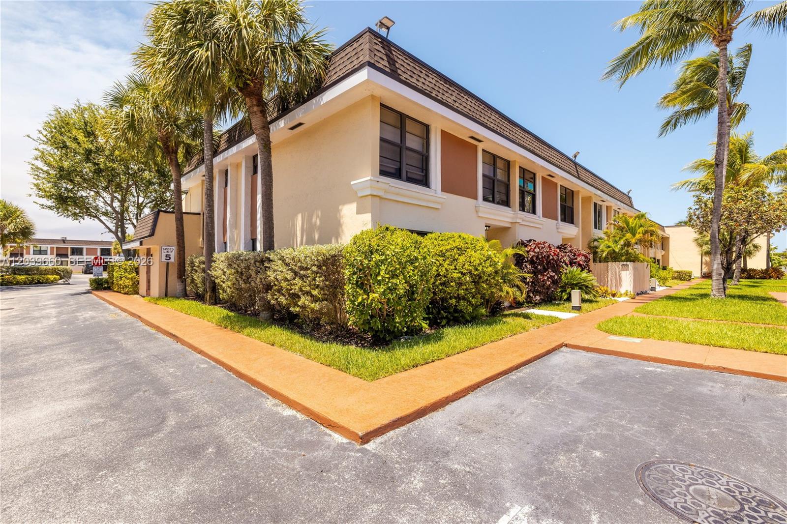 2771 NE 164th Street
