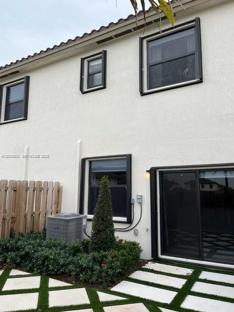 11889 SW 245th Terrace