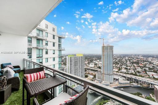 92 SW 3rd Street