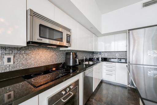 92 SW 3rd Street