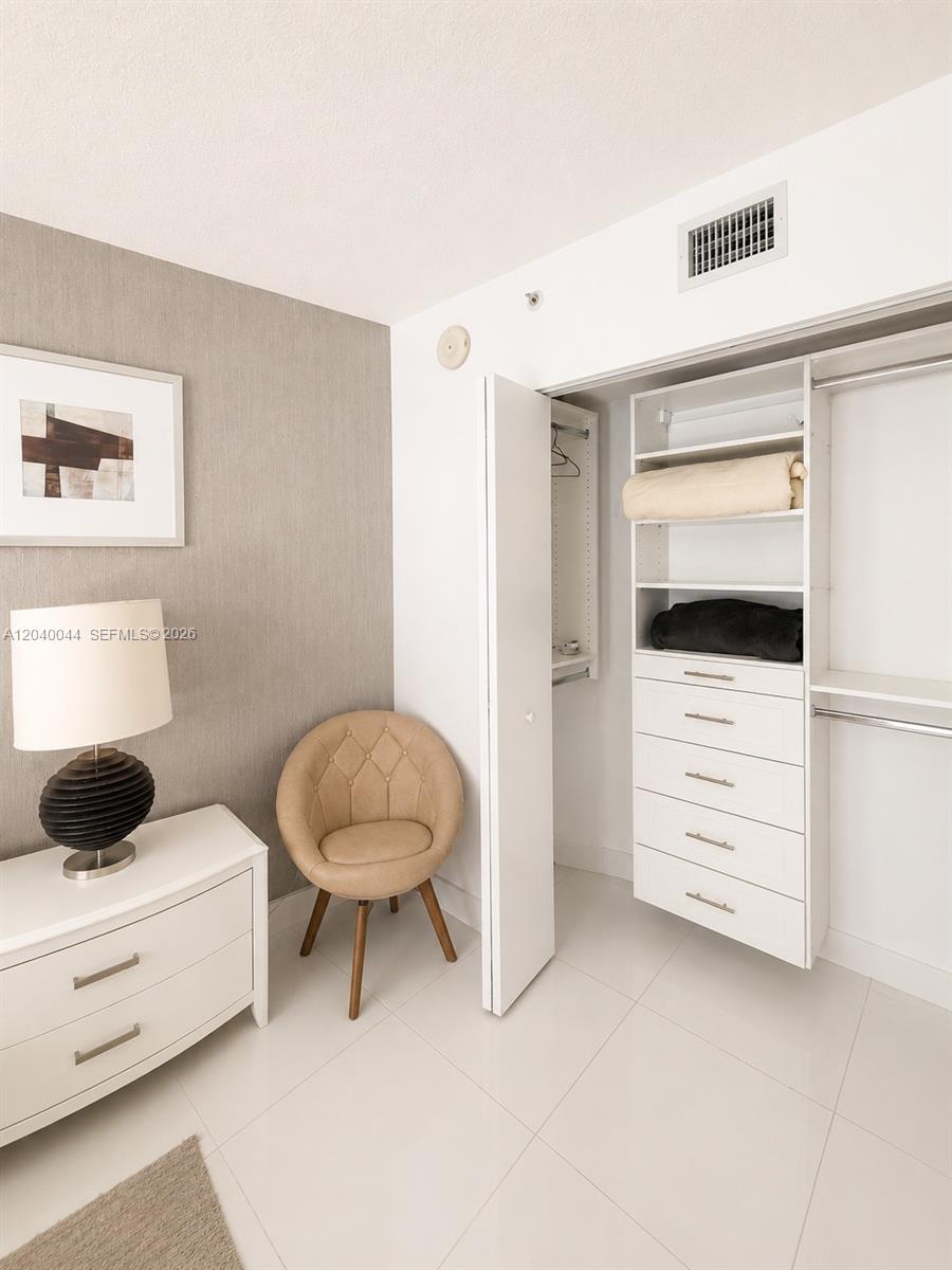 200 Sunny Isles Boulevard
