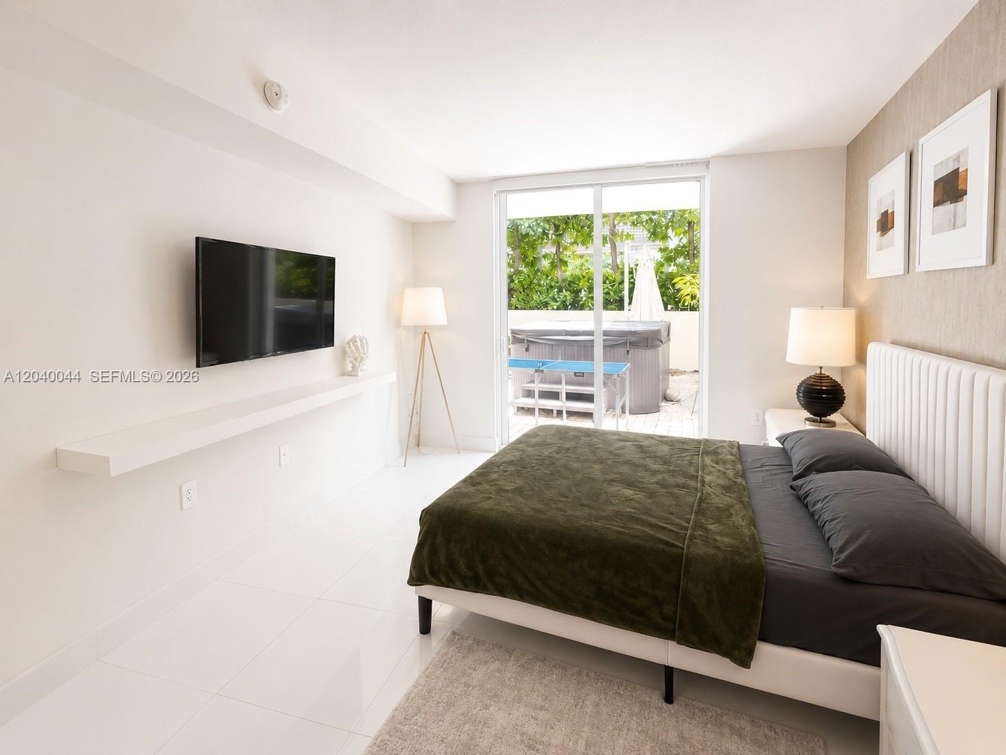 200 Sunny Isles Boulevard