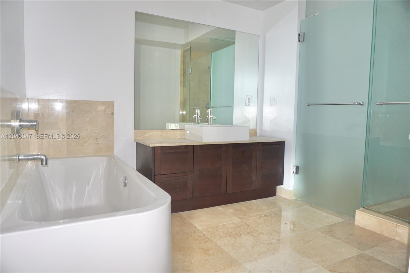 200 Sunny Isles Boulevard
