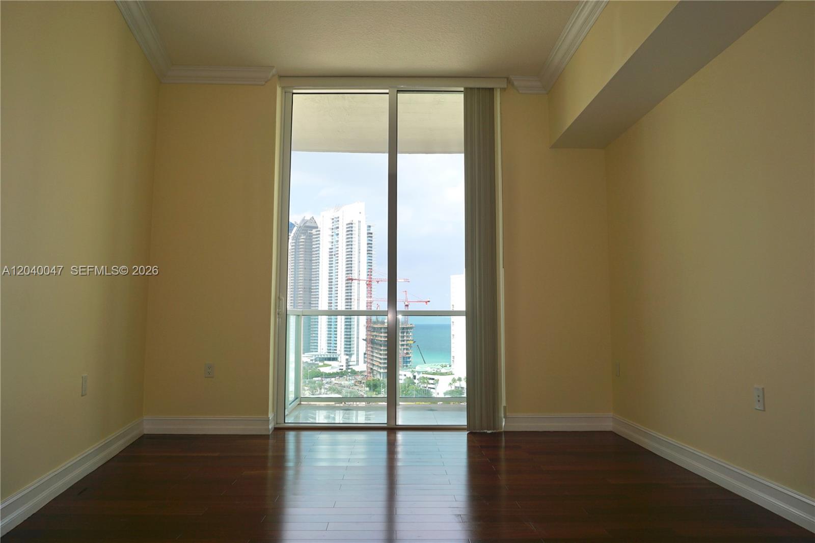 200 Sunny Isles Boulevard
