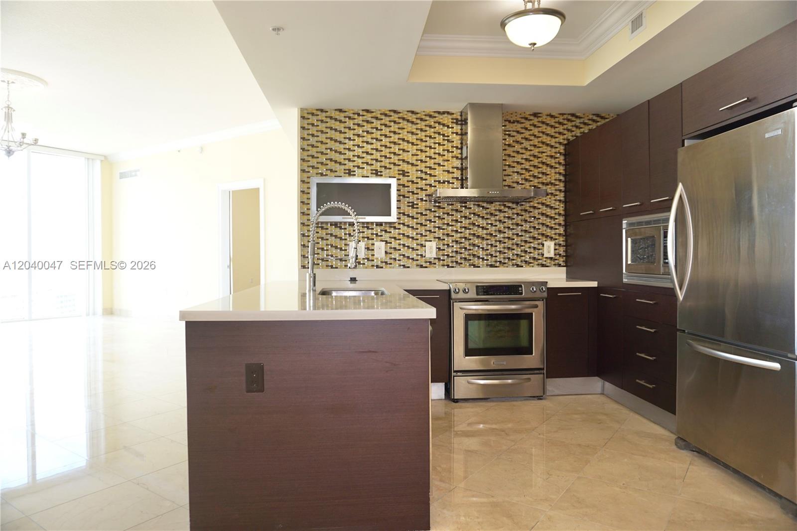 200 Sunny Isles Boulevard