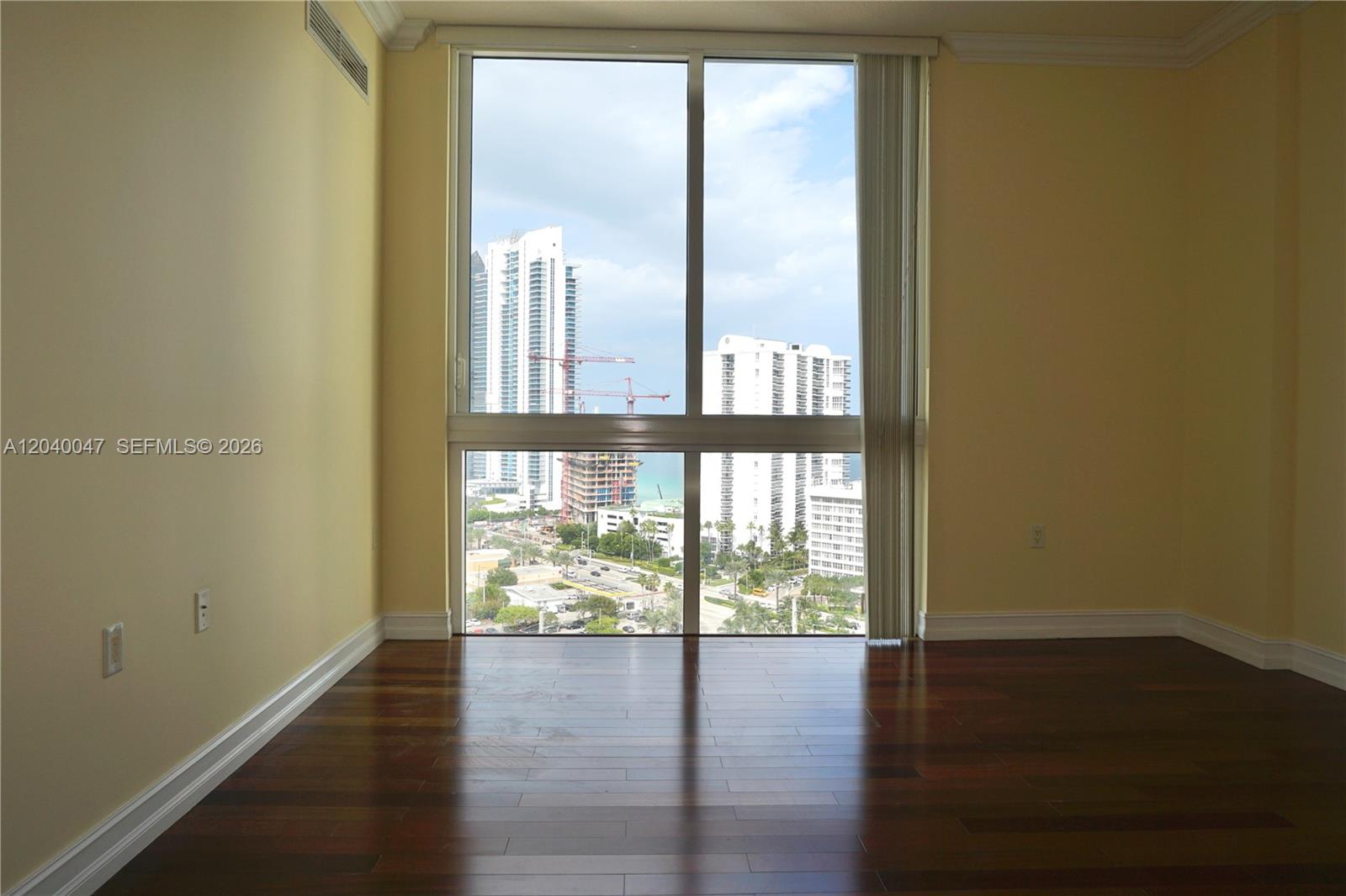200 Sunny Isles Boulevard