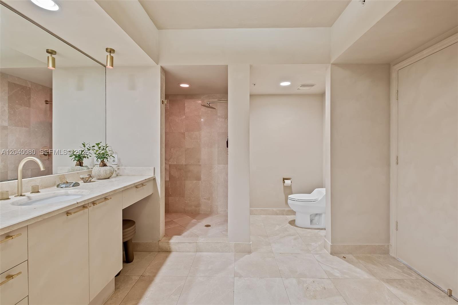 14951 Royal Oaks Lane
