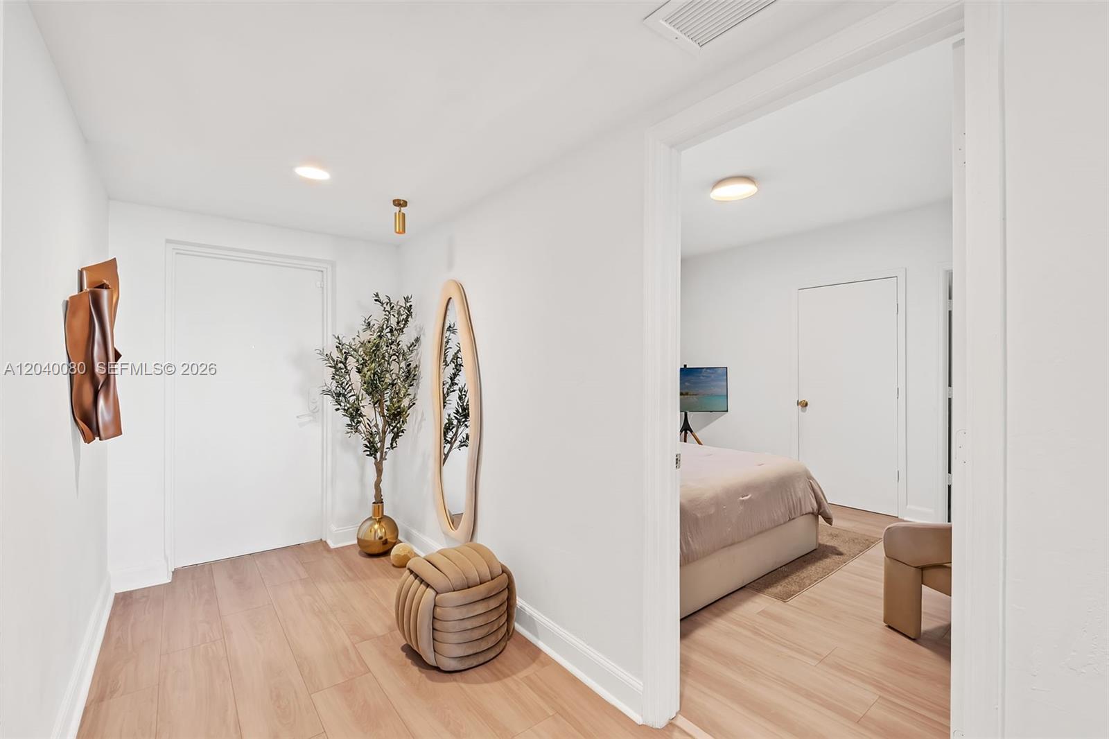 14951 Royal Oaks Lane