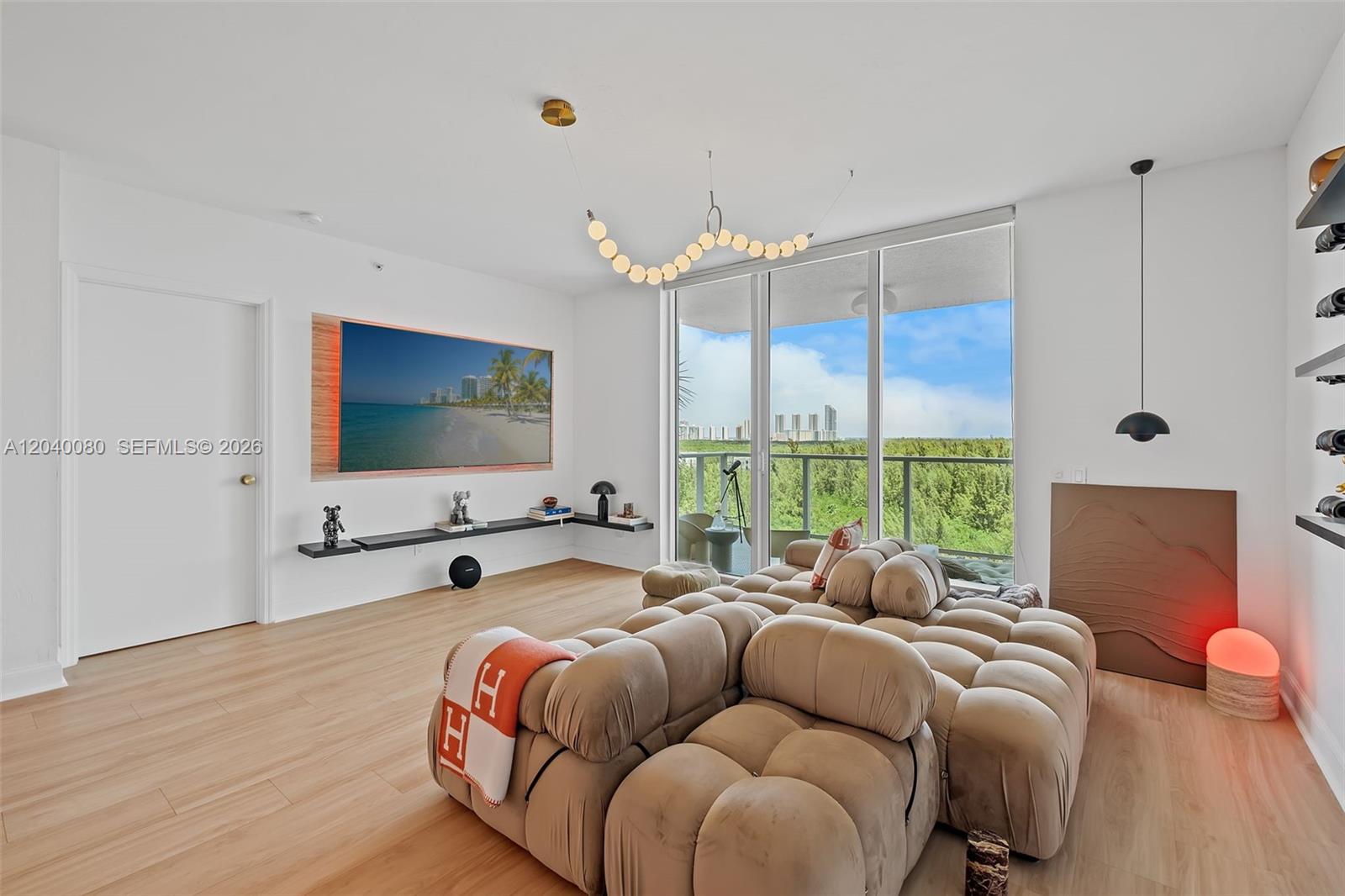 14951 Royal Oaks Lane