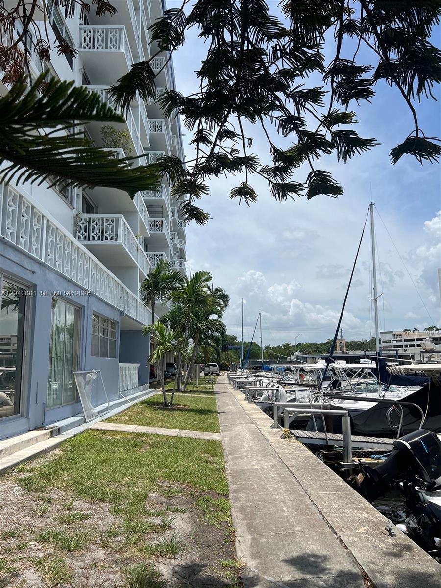 13155 Ixora Court
