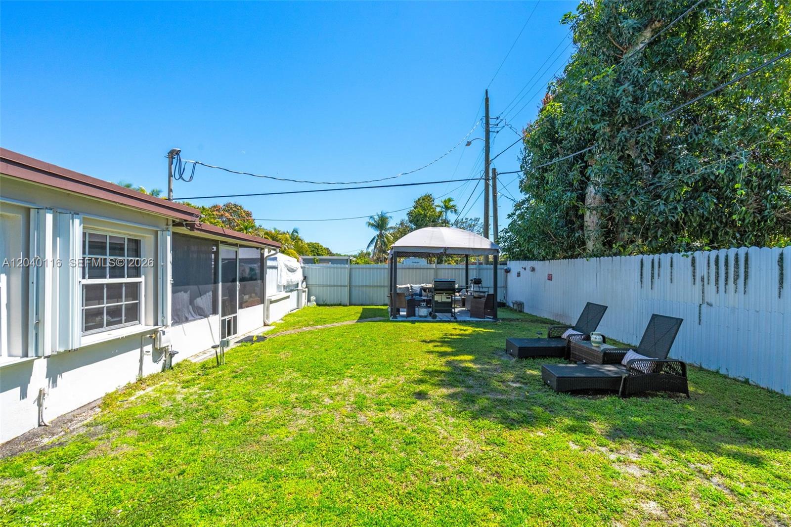 302 NW 100th Street