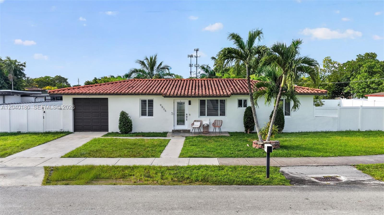 9535 SW 42nd Street
