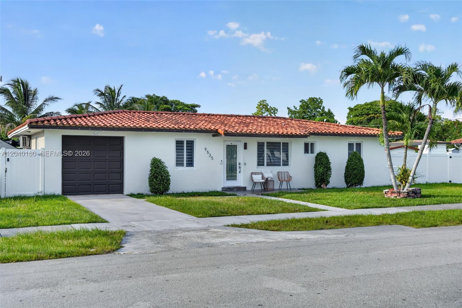 9535 SW 42nd Street