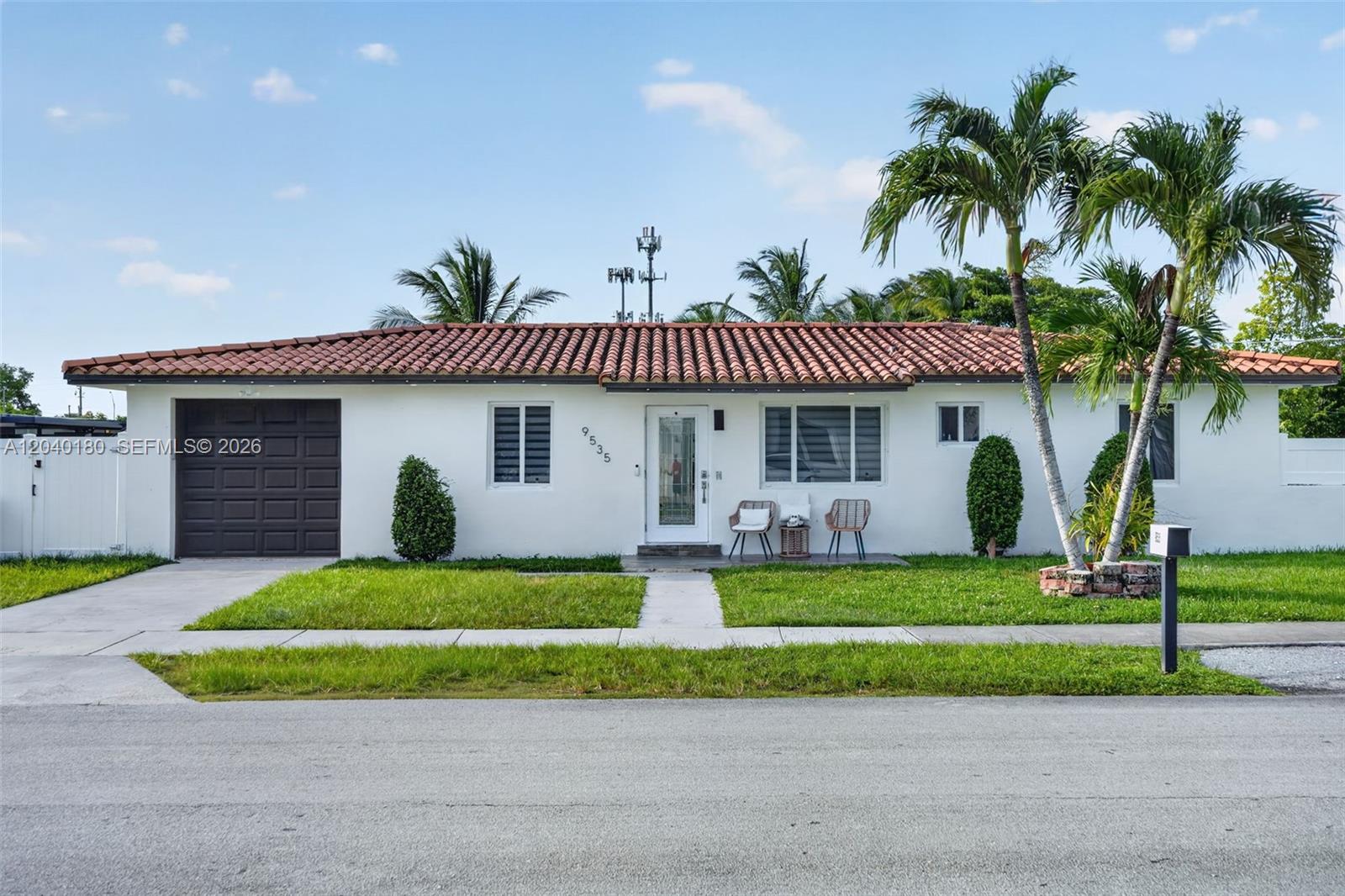 9535 SW 42nd Street