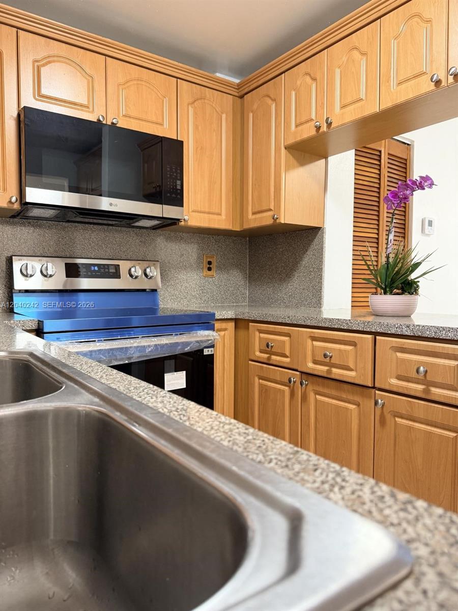 1910 W 56th Street