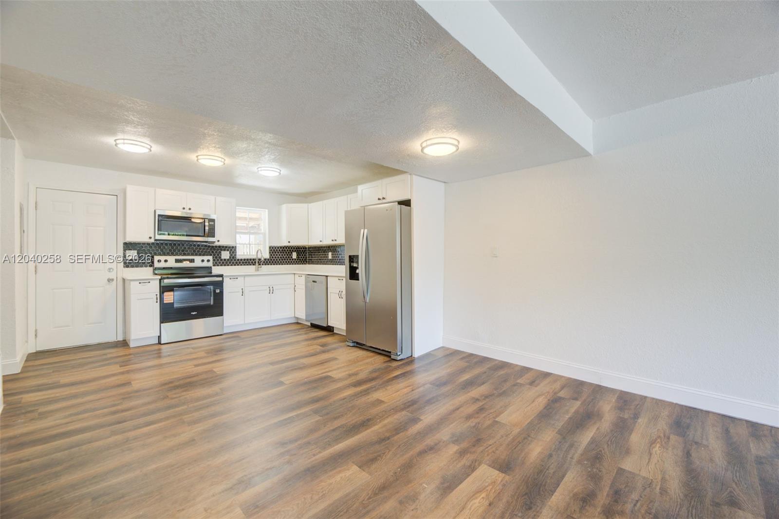 1450 NE 151st Street