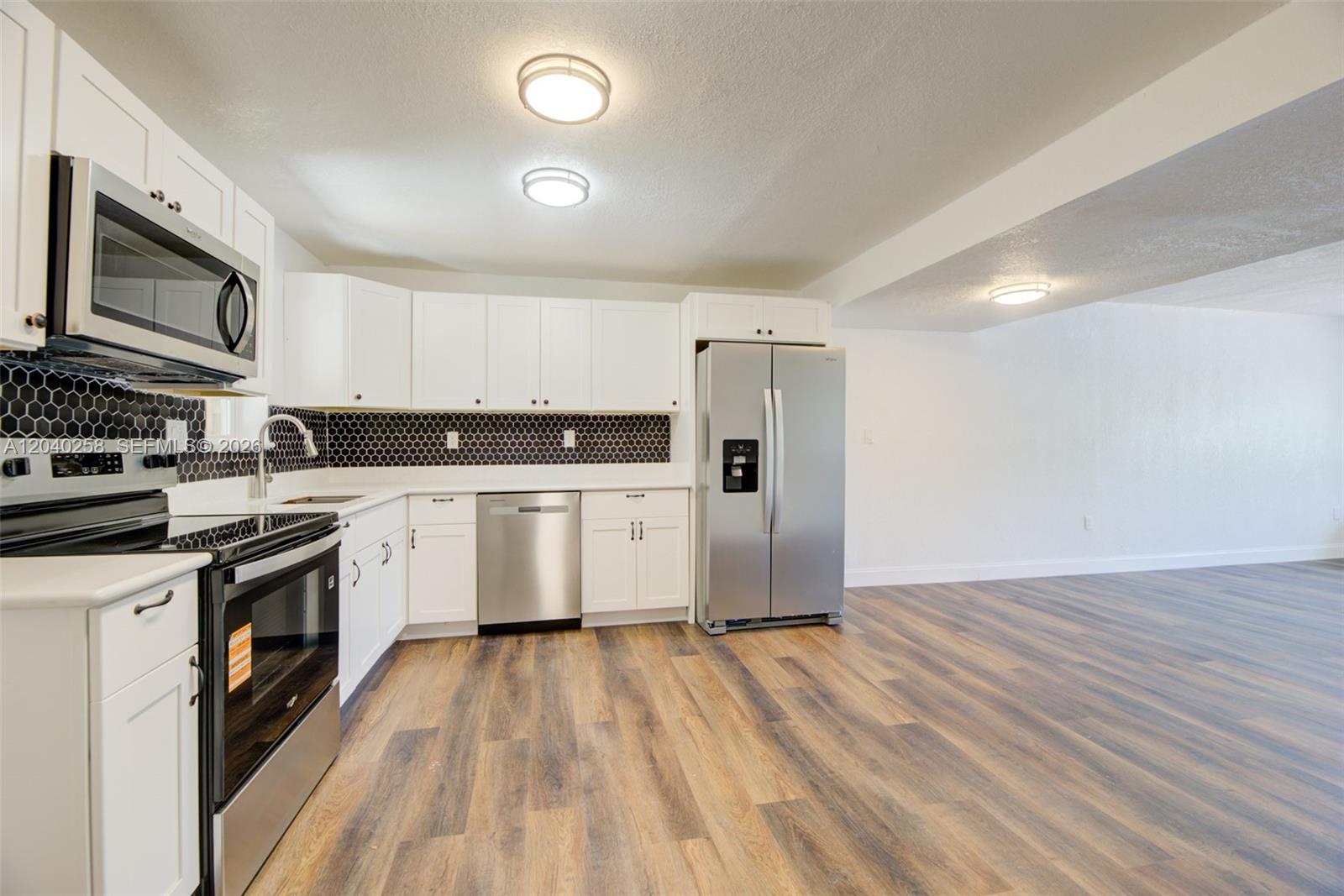 1450 NE 151st Street