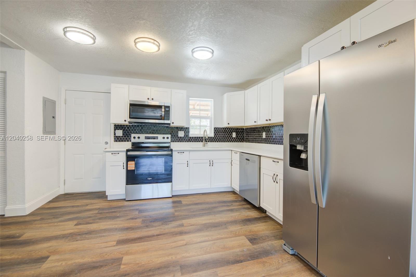 1450 NE 151st Street