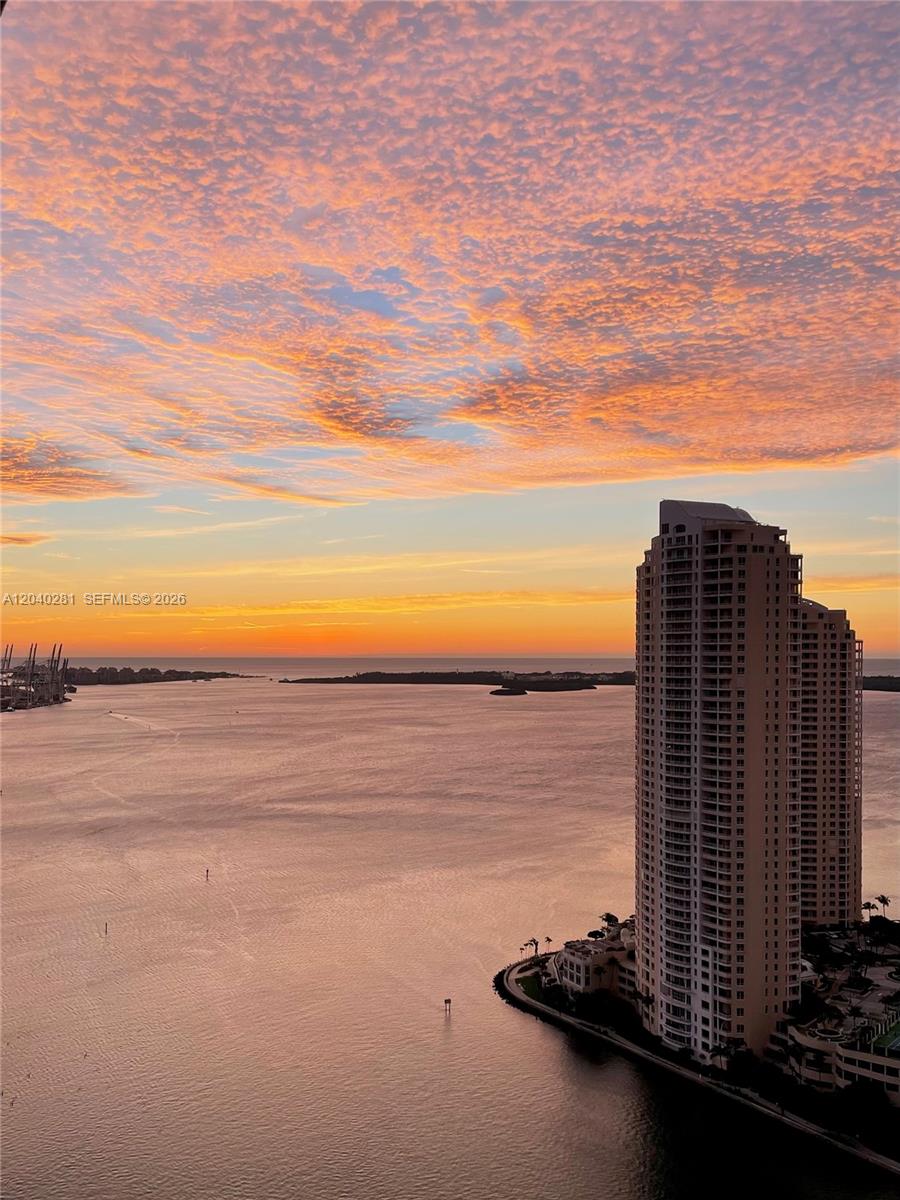 325 S Biscayne Boulevard