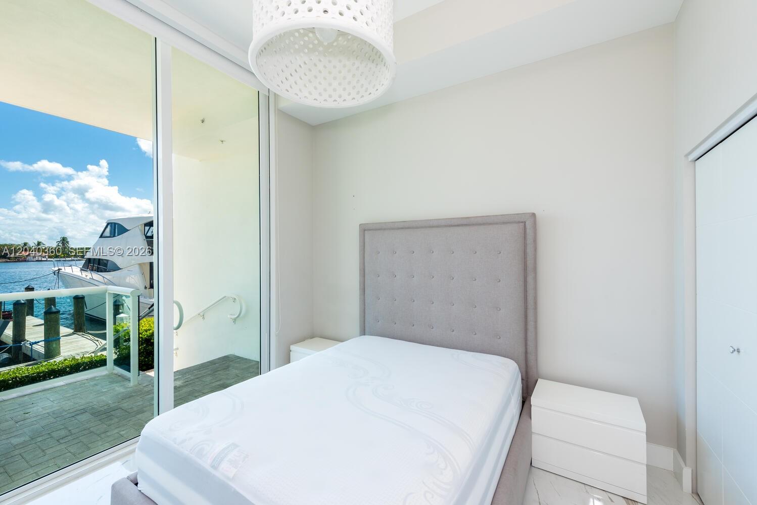 400 Sunny Isles Boulevard