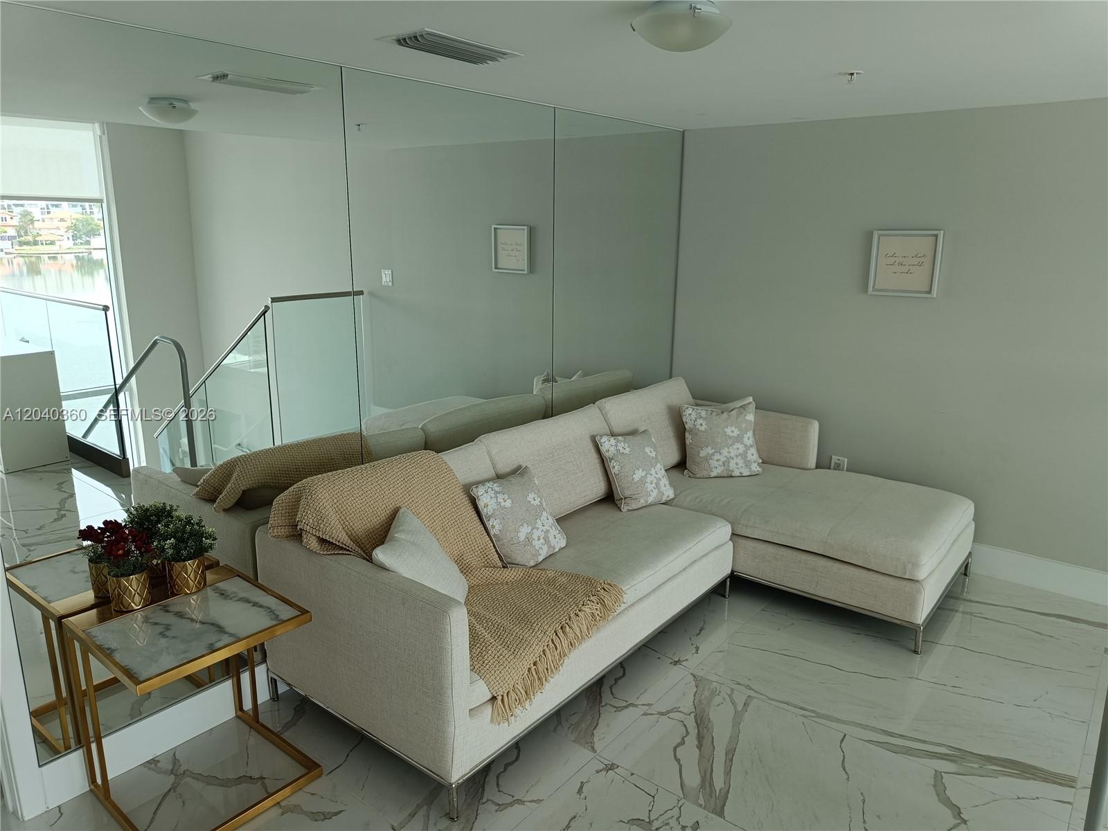 400 Sunny Isles Boulevard