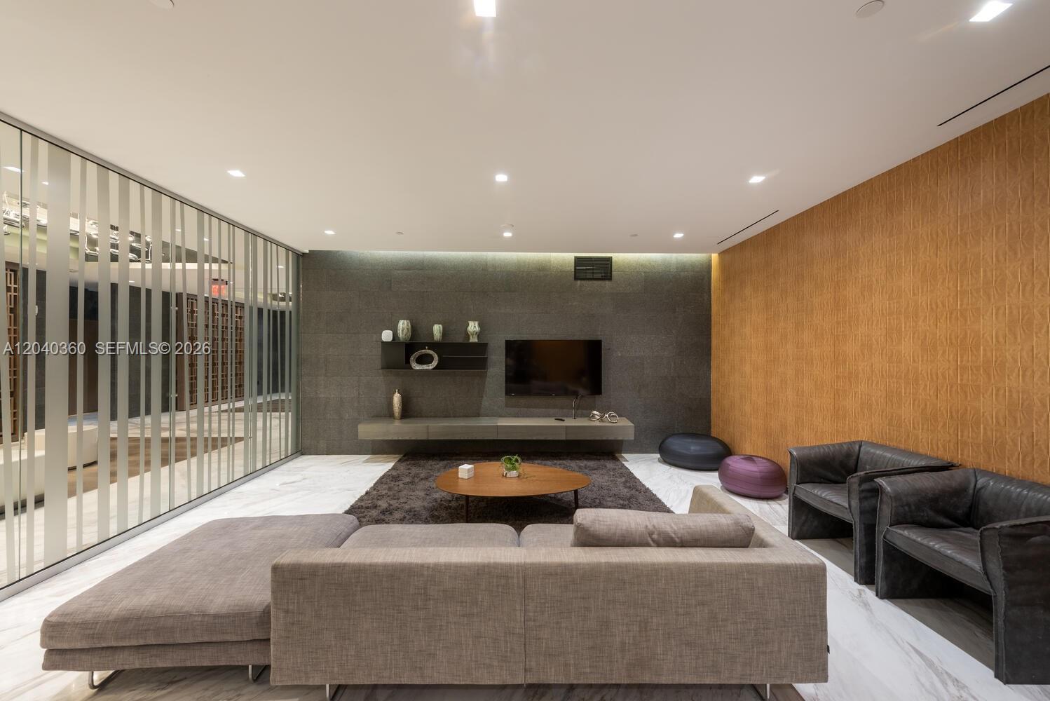 400 Sunny Isles Boulevard