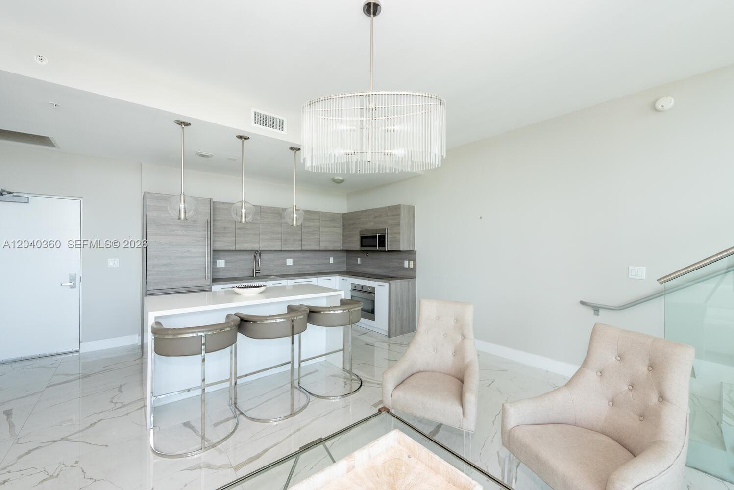 400 Sunny Isles Boulevard