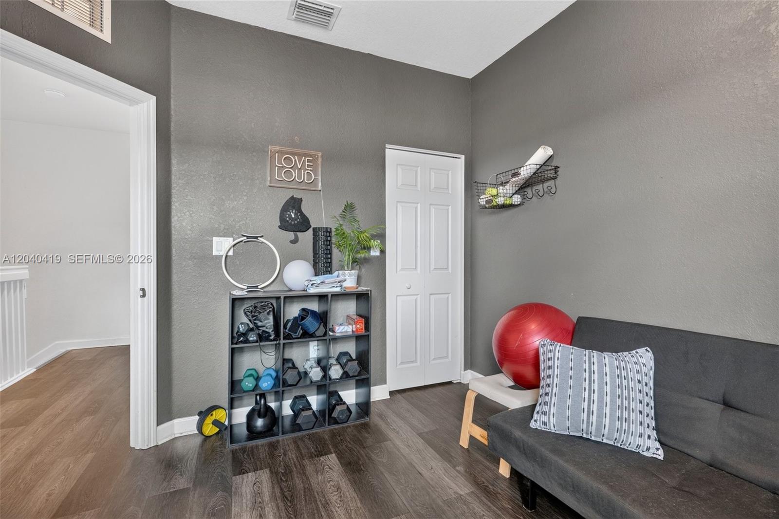 11418 SW 250th Street