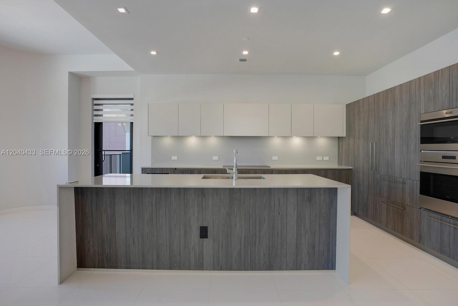275 Giralda Avenue