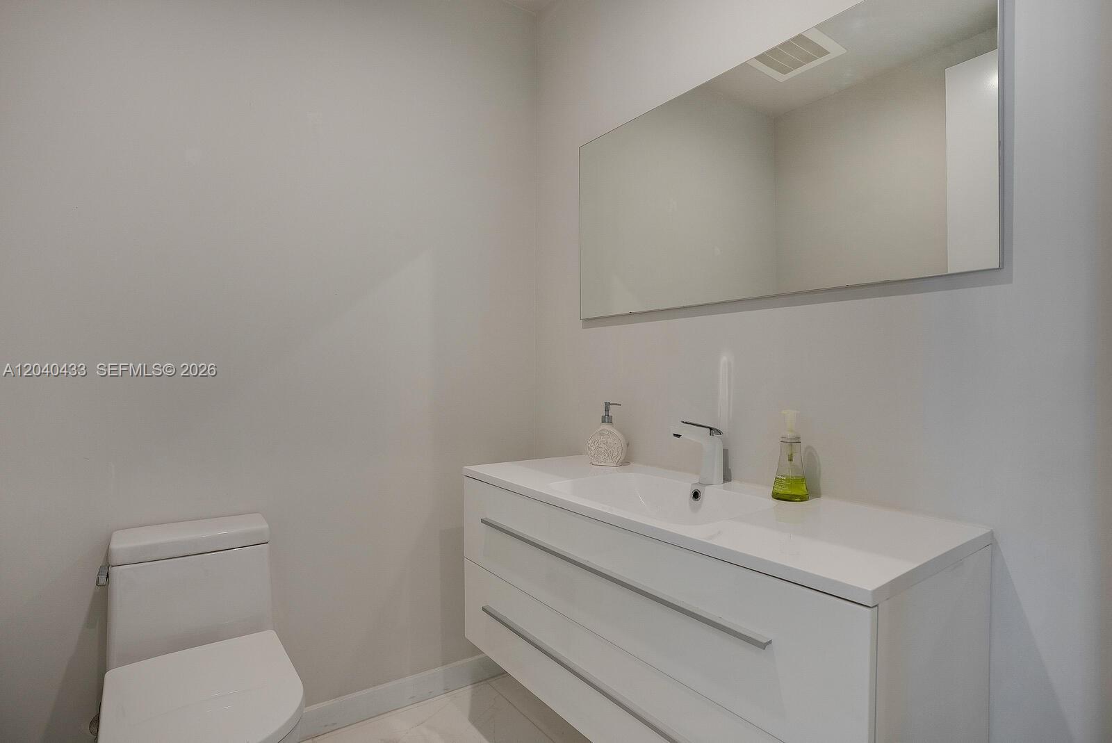 275 Giralda Avenue