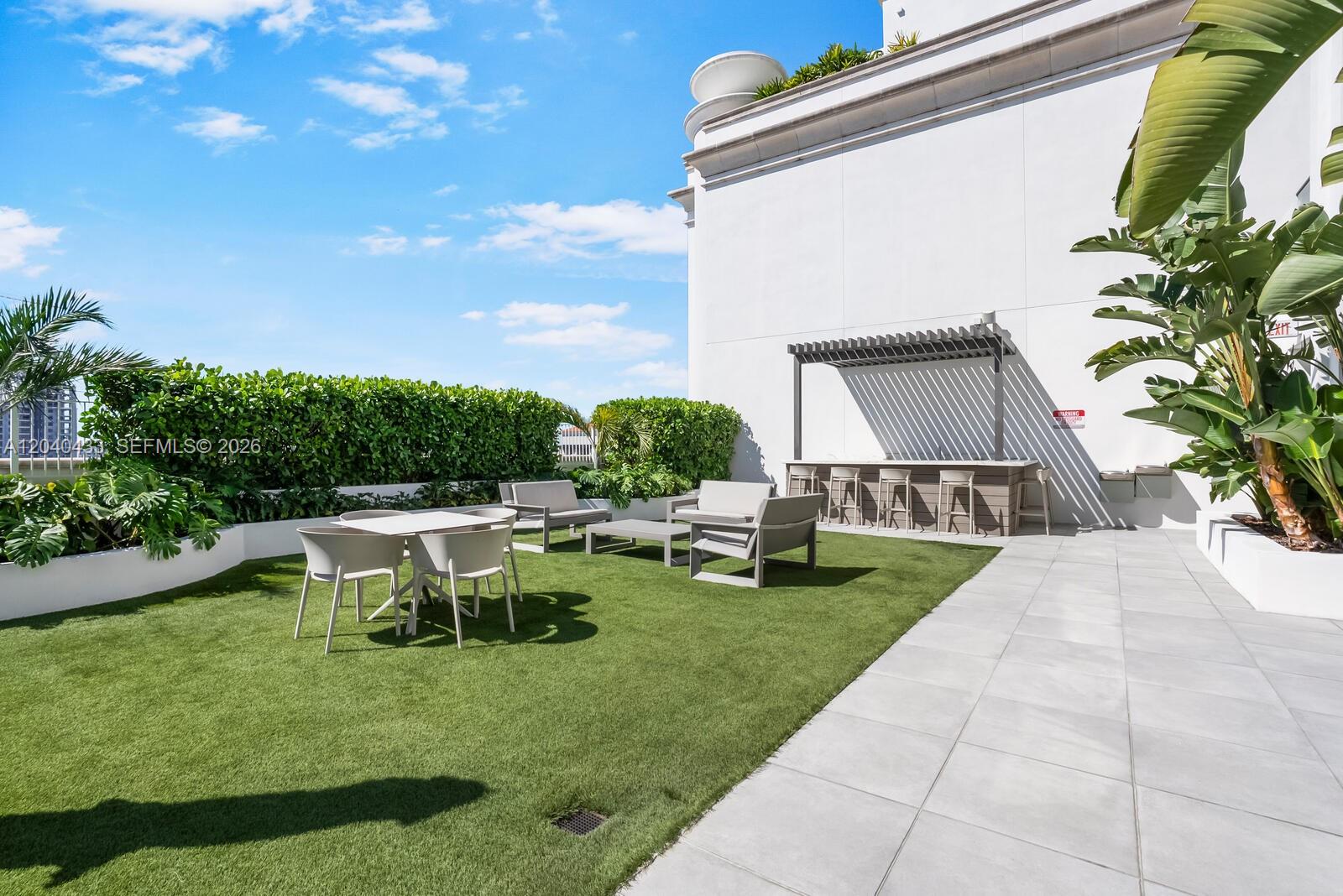 275 Giralda Avenue
